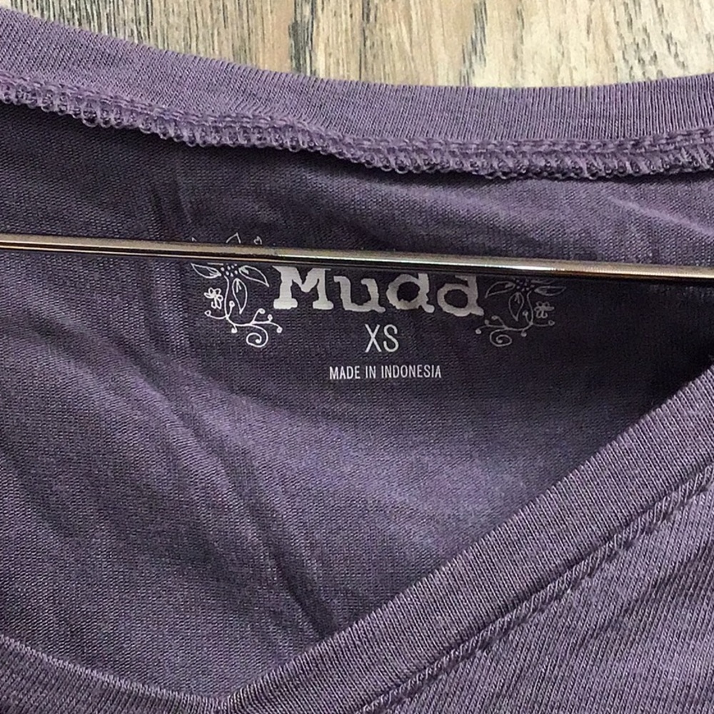New Mudd Solid V-Neck Tee Solid Purple - image 3